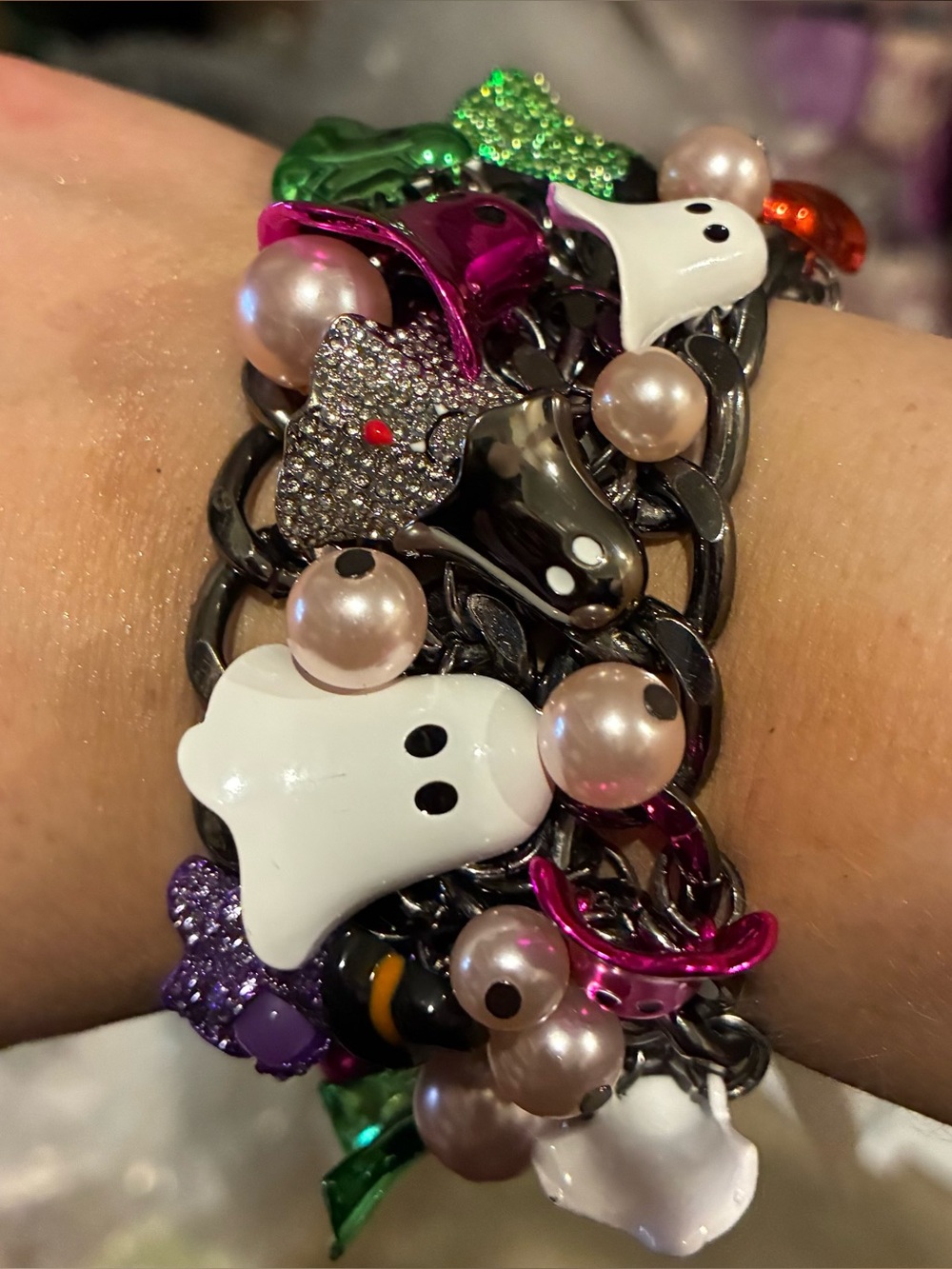 Betsey Johnson Multicolor Ghosts & Pearls Charm Bracelet NWT